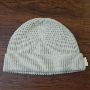 Lululemon Cozy Cream Wool Knit Beanie One Size